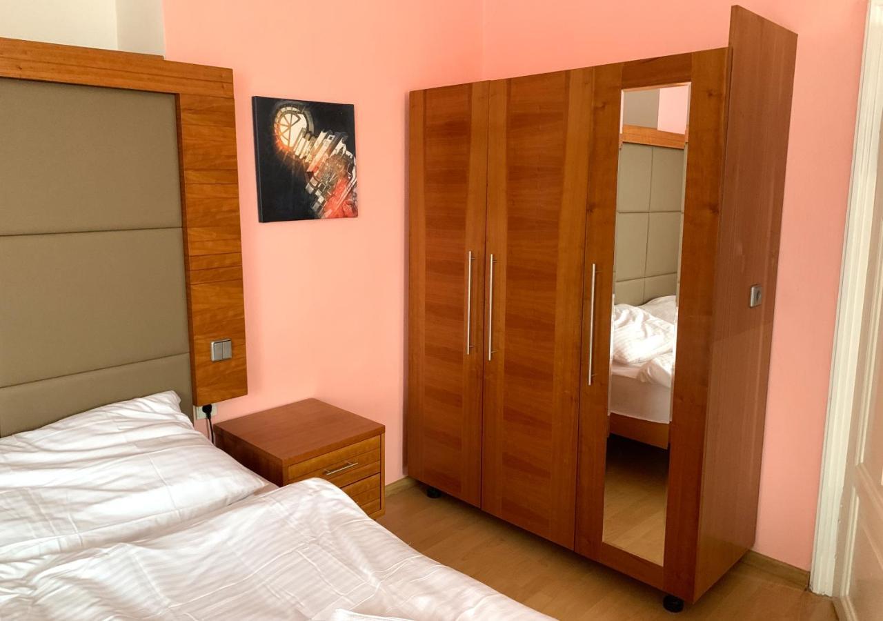 Penzion Mlynicky Dvur Červená Voda エクステリア 写真