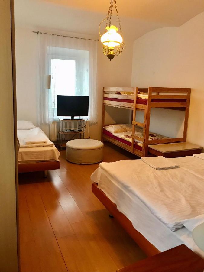Penzion Mlynicky Dvur Červená Voda エクステリア 写真